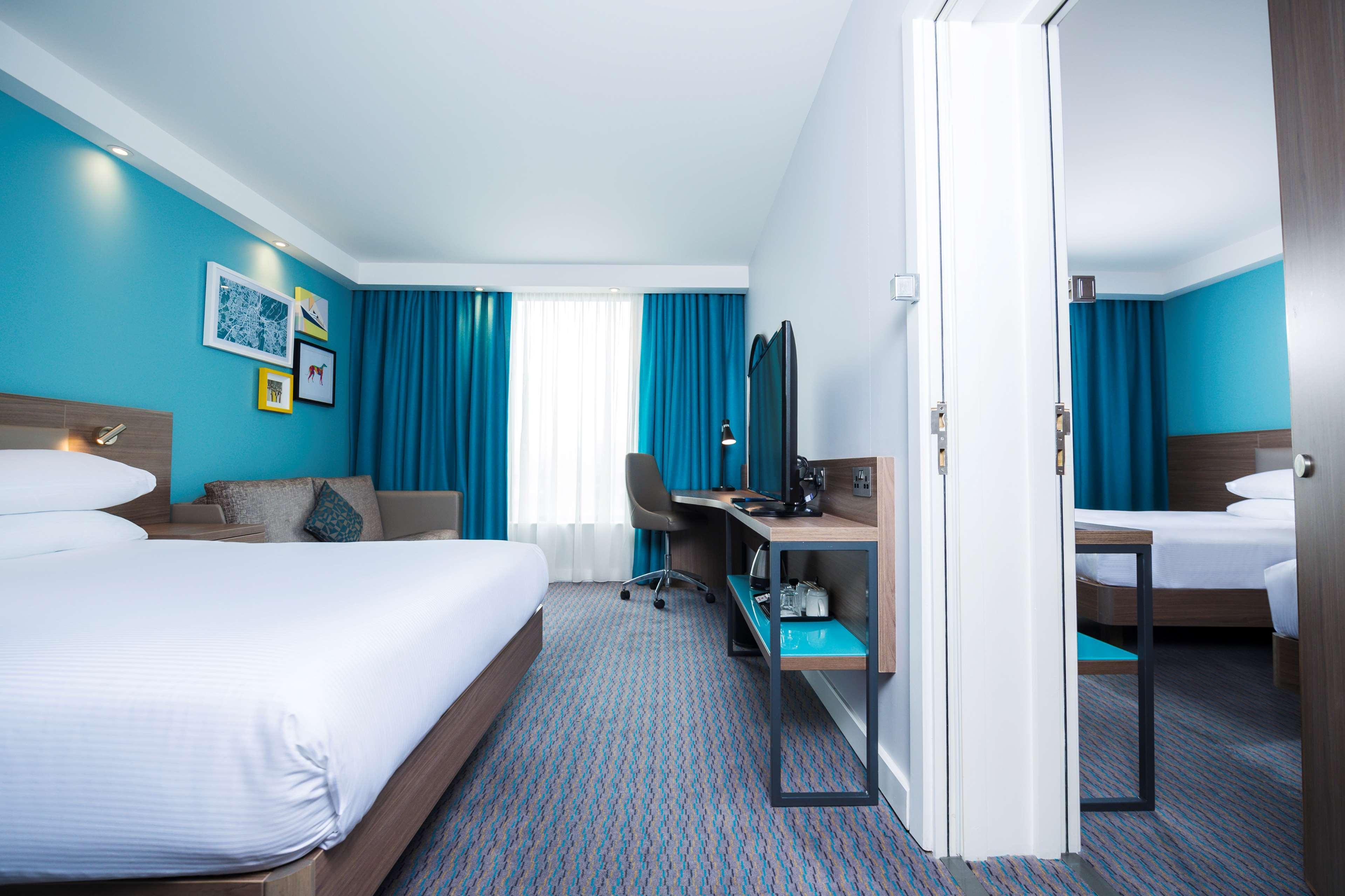 Hampton By Hilton Belfast City Centre Exterior foto