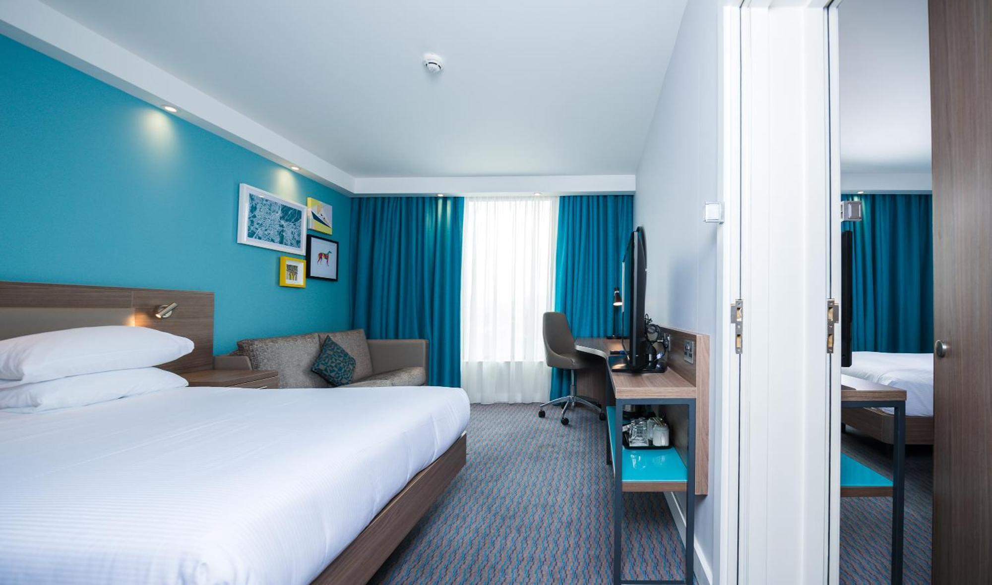 Hampton By Hilton Belfast City Centre Exterior foto