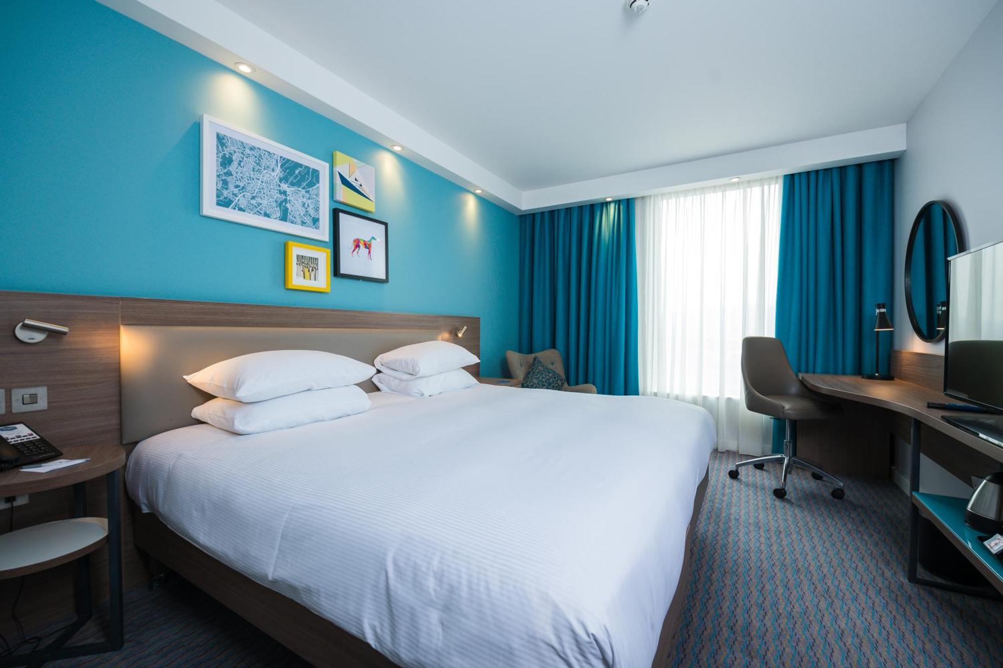 Hampton By Hilton Belfast City Centre Exterior foto
