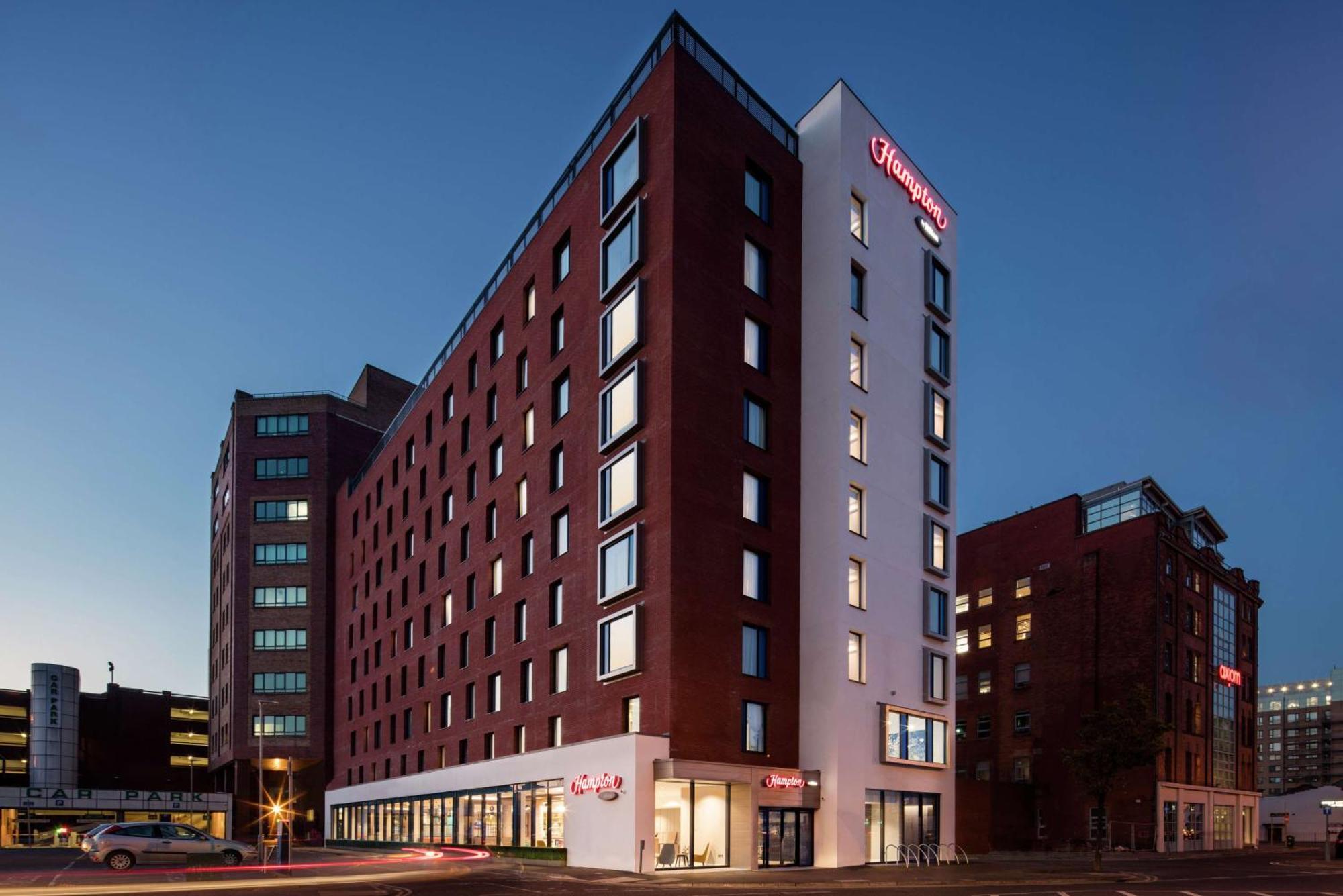 Hampton By Hilton Belfast City Centre Exterior foto